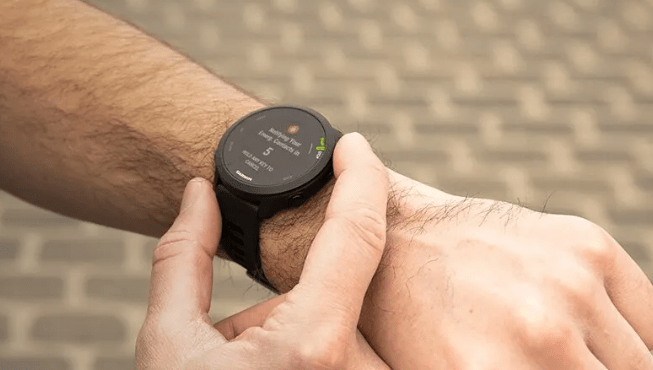 garmin instinct vs forerunner 55